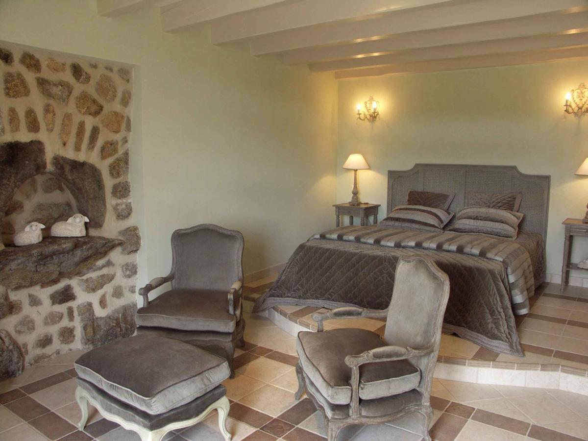 Chateau De Cachard *